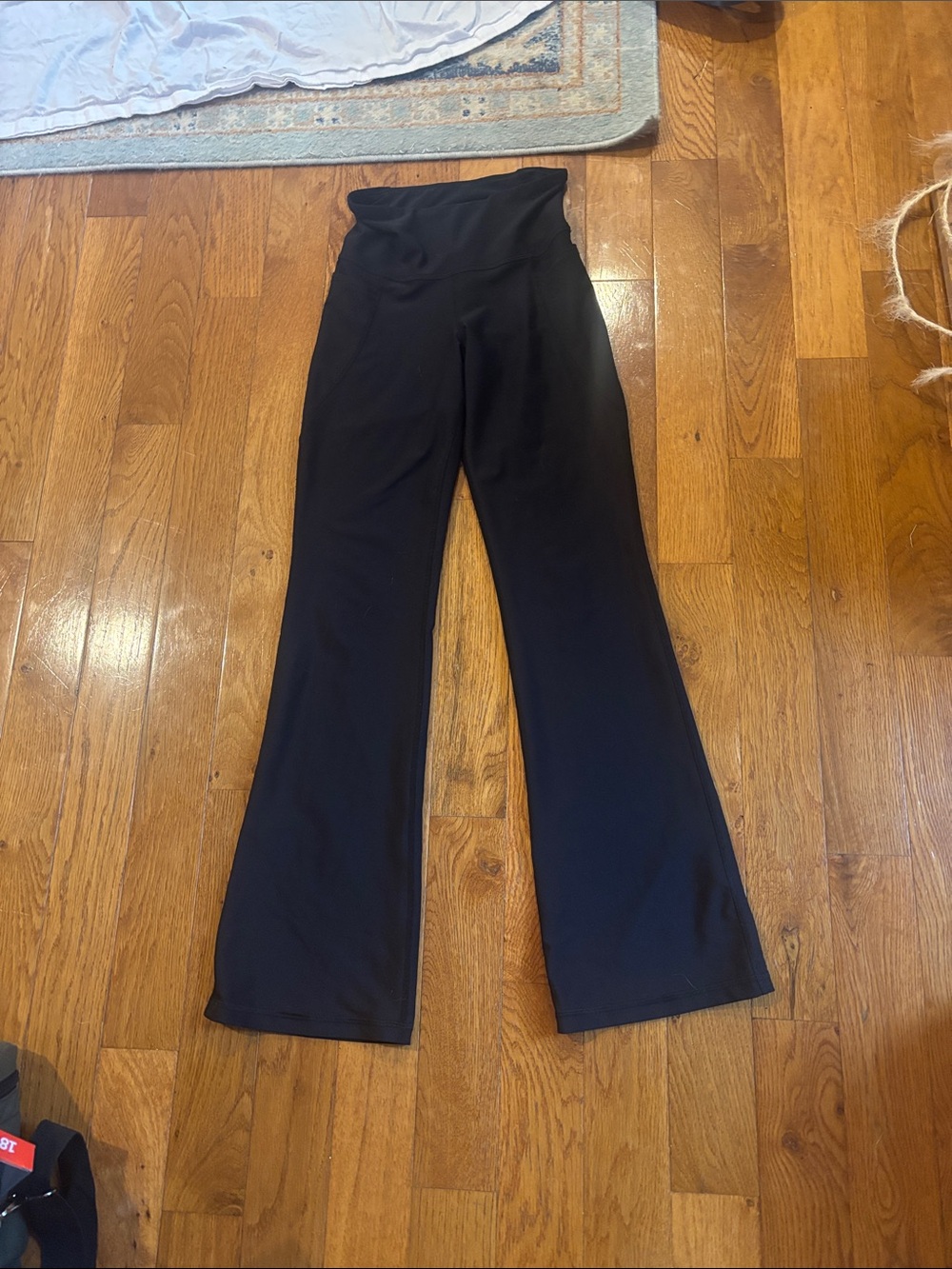 old navy active bootcut leggings size m